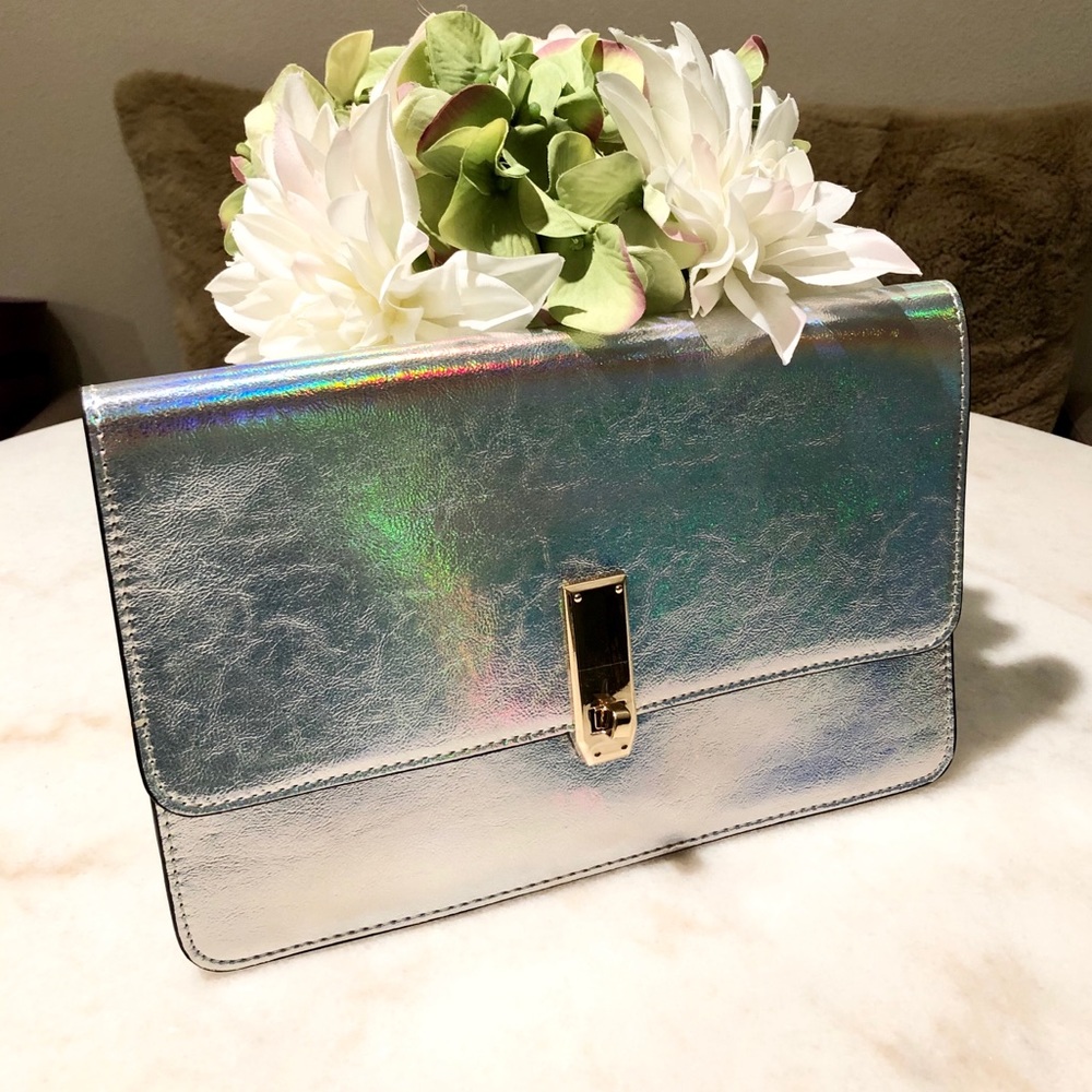 Express Clutch